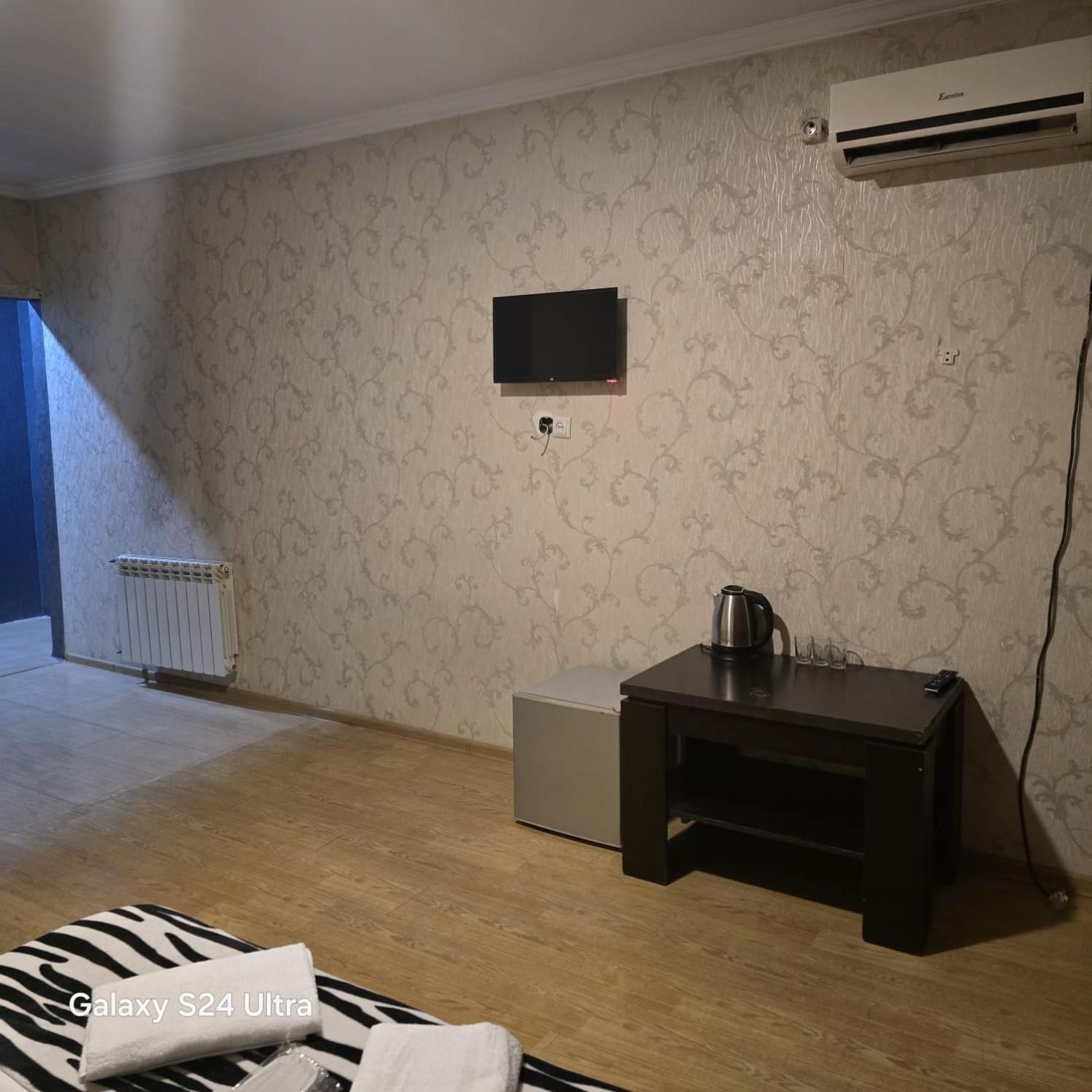 Hotel Like Tbiliszi Kültér fotó